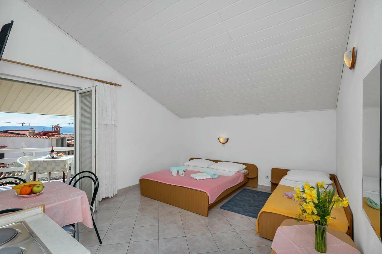 Apartments Jukić Baška Voda Zewnętrze zdjęcie