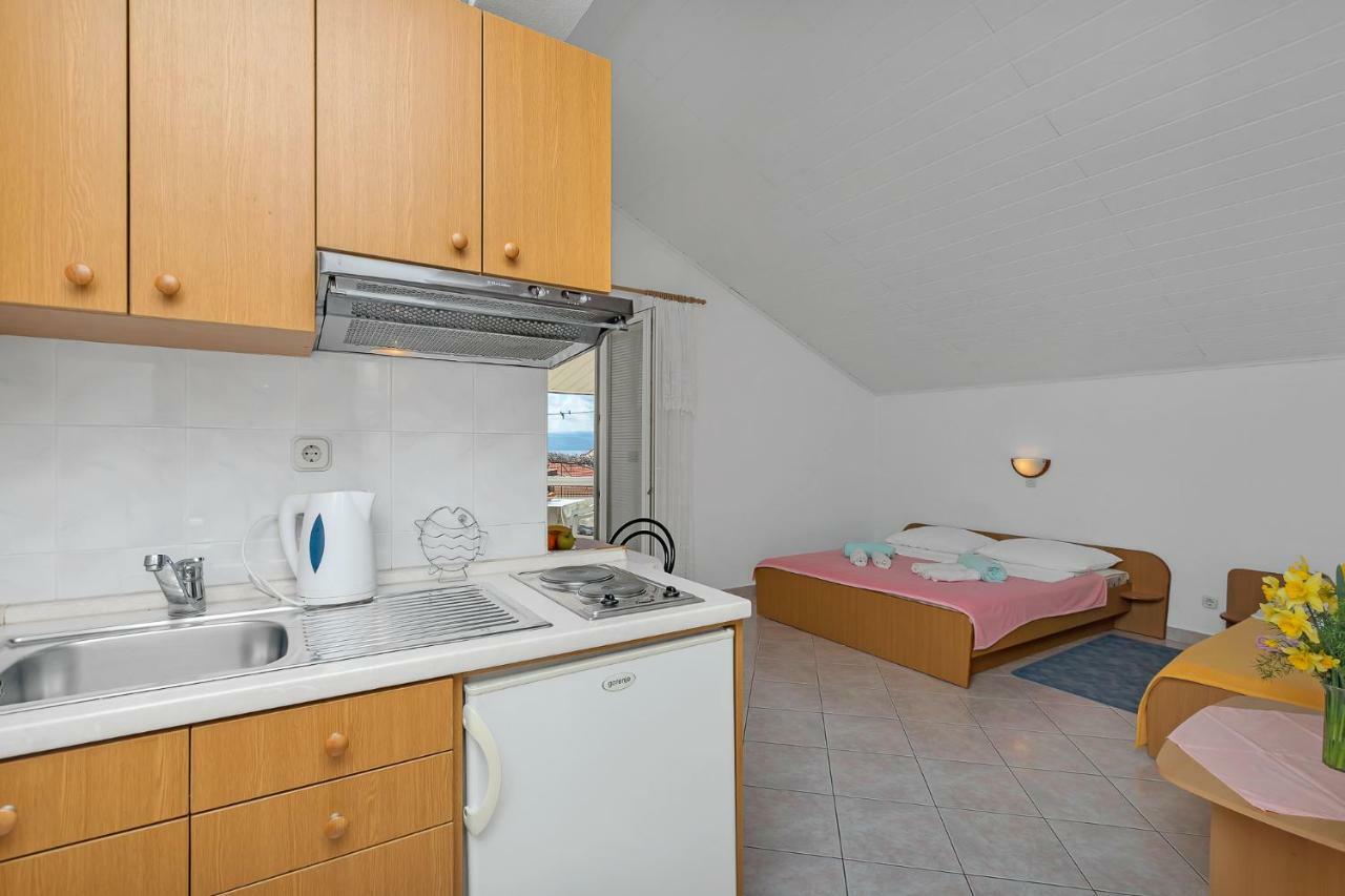 Apartments Jukić Baška Voda Zewnętrze zdjęcie