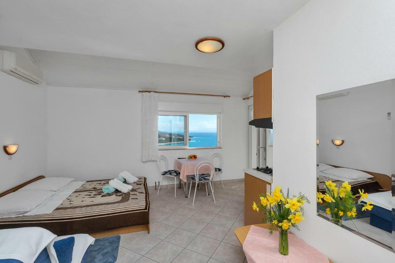 Apartments Jukić Baška Voda Zewnętrze zdjęcie