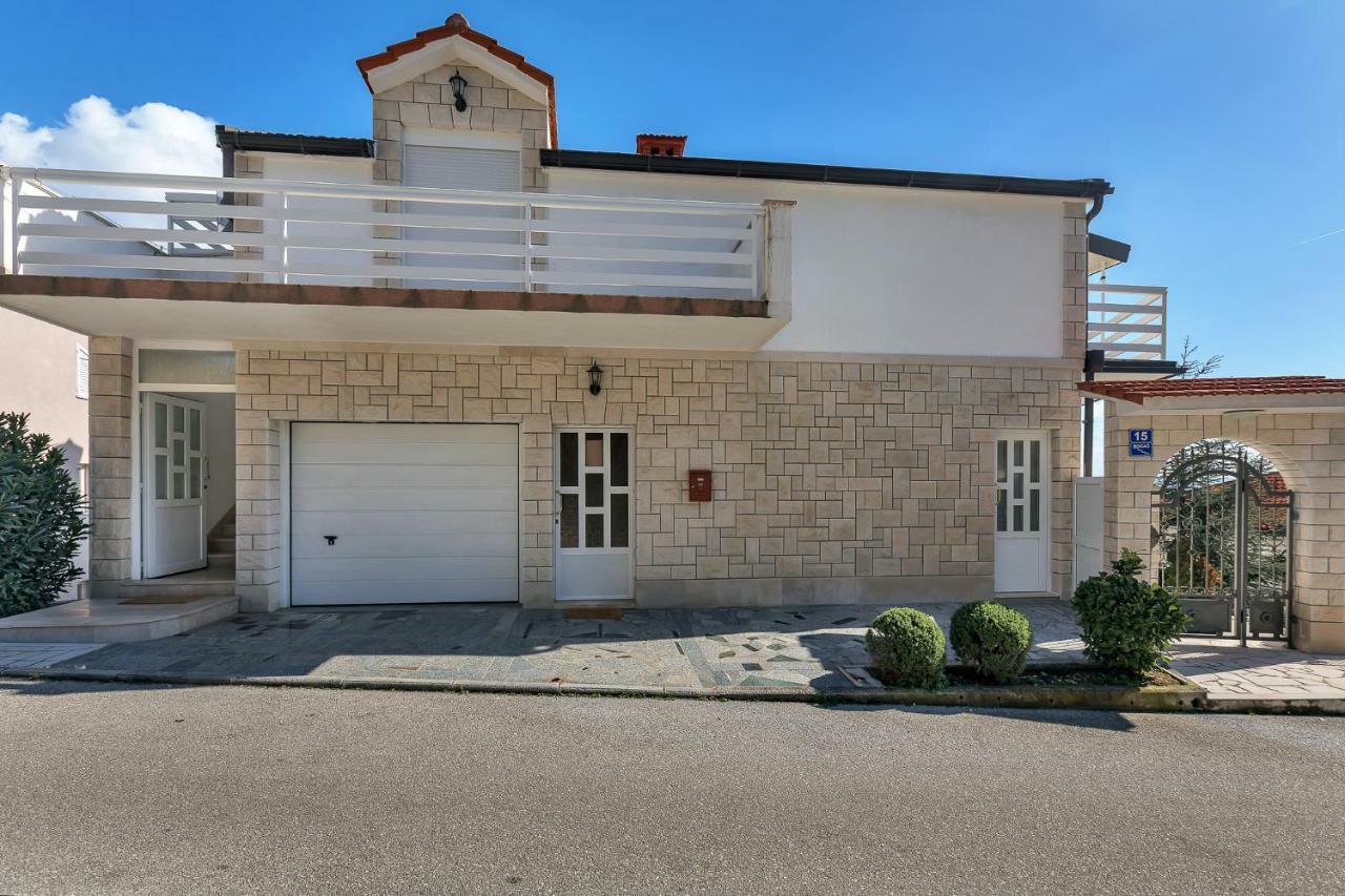Apartments Jukić Baška Voda Zewnętrze zdjęcie