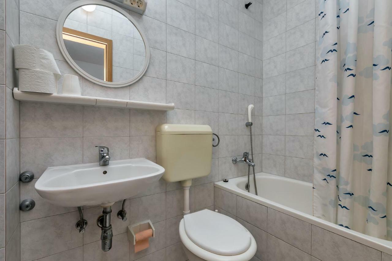 Apartments Jukić Baška Voda Zewnętrze zdjęcie